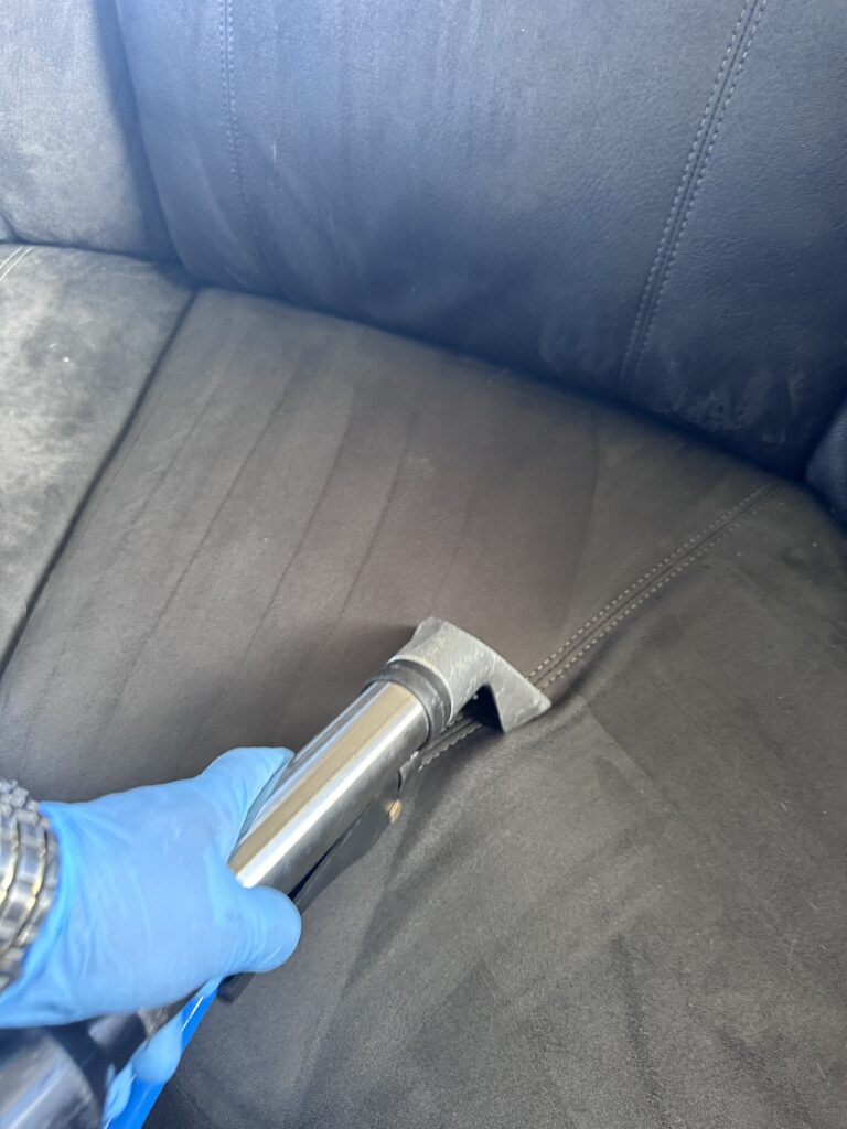 car upholstery cleaner​